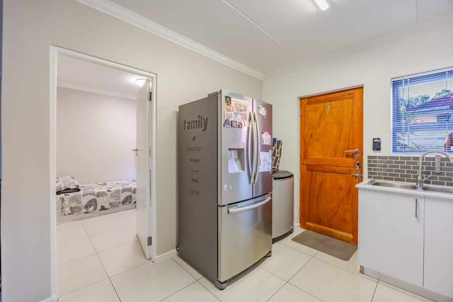 3 Bedroom Property for Sale in Belgravia Western Cape